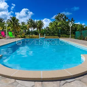 Hébergement de vacances Studio Avec Piscine, Saint-Francois (Grande-Terre)